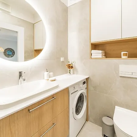Apartment Przy Plazy - Z Prywatnym Ogrodkiem Rezydencja